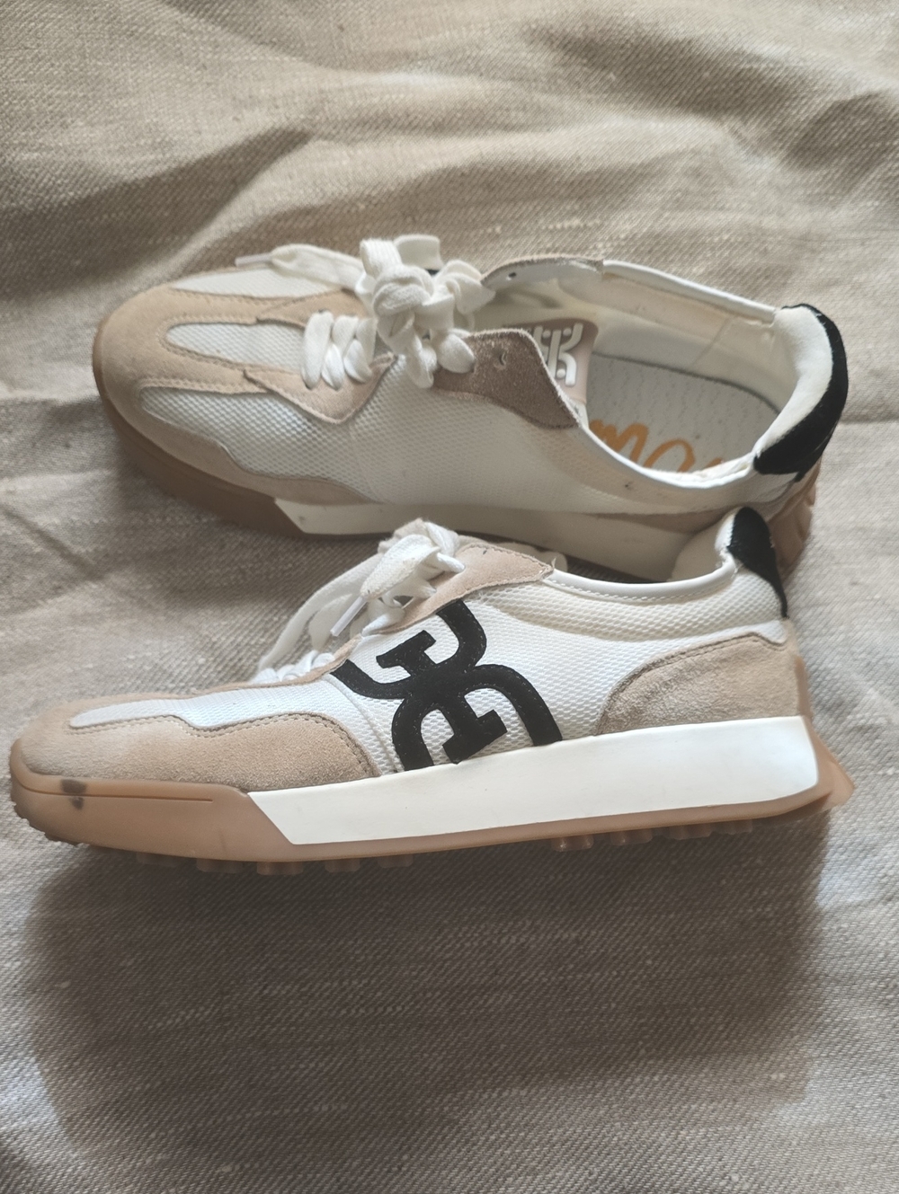 Men's White and Beige Casual Runner Sneakers